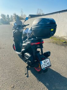 Aprilia SR GT 125 šport - 8