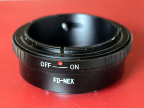 Sony FD-NEX adaptér + 3 objektívy Canon FD - 8