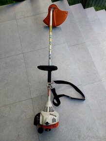 Stihl FS 38 benzínový vyžínač - 8