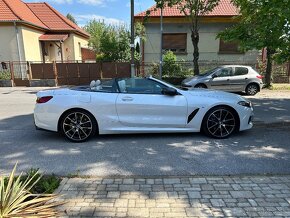 BMW rad 8 cabrio 840d x drive v plnej výbave - 8