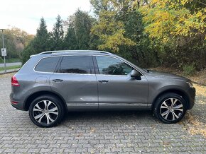 Volkswagen Touareg 3,0tdi 4x4 - 8