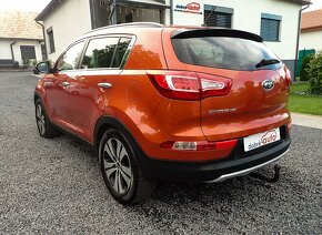 KIA SPORTAGE 2.0 16V benzin 4WD - 96tis km - LED, XENON,STK - 8