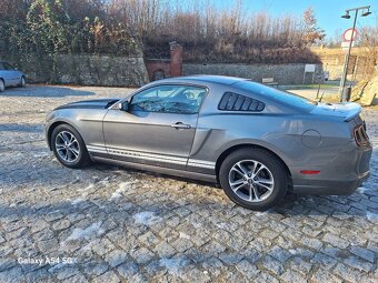 FORD MUSTANG 3.7 PREMIUM 2013 - 8