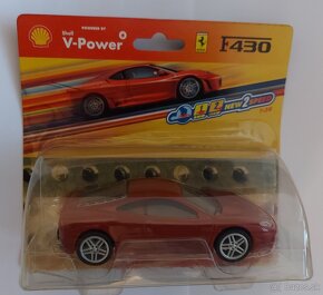 Autíčka  Ferrari- celá séria, 6 kusov za 15EUR - 8