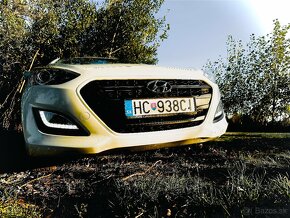 Predám Hyundai i30 1.6crdi SW r.v 2016 - 8