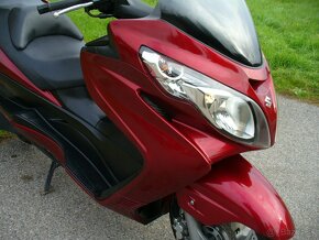 Suzuki Burgman 400 i - 8