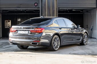 BMW rad 7 730d - 8