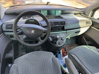 Peugeot 807 2.0 HDI 7- 8 mierne - 8