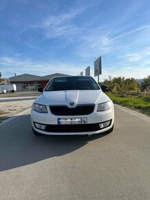 Škoda Octavia 3 1.6 TDi - 8