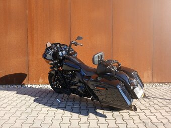 Harley-Davidson Road Glide ST - 8