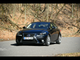 Lexus IS300H - 8