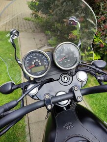 Moto Guzzi V750 III Special 2018 10500km - 8