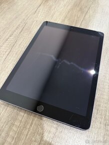 Apple iPad 6.generacie, 128GB - 8