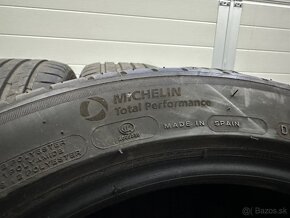 235/45 R18 Michelin - 8