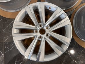 original alu kola vw sharan r18 5x112 toulon 7N0601025F DPH - 8