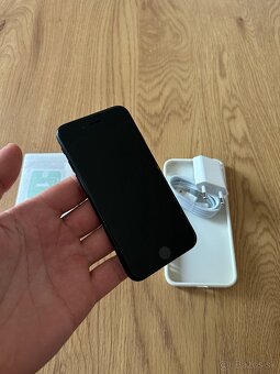 iPhone SE 2020 64 gb Black - komplet príslušenstvo, záruka - 8