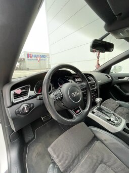 Audi A5 2,0 TDI Quattro S-line - 8