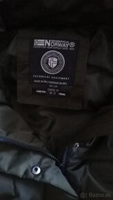 Bunda Geographical Norway, v. M - 8