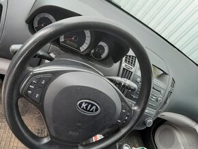 Kia ceed 1,4 77kw - 8