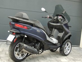 PIAGGIO MP3 500 HPE 2019 ABS ASR  ,,B" vodičák - 8