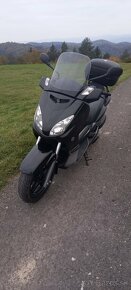 Yamaha x max 250 - 8