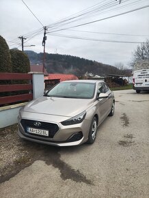 Hyundai i30 fastback 1.4 T-GDI - 8