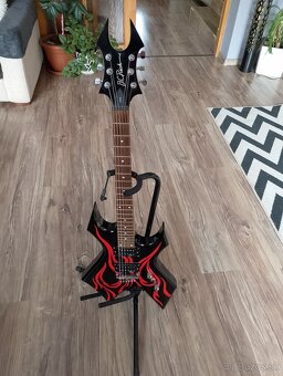 Elektrická gitaraB.C.Rich ???? kombo 35wOramge LDX - 8