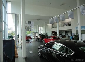 PREDAME SHOWROOM BMW V BB O C.ROZLOHE 6920M2 - 8