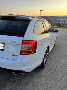 Predam ŠKODA OCTAVIA III. RS 2.0 TDI 135KW - 8