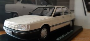 Hachette RENAULT 21 GTS  1986  1:24 - 8