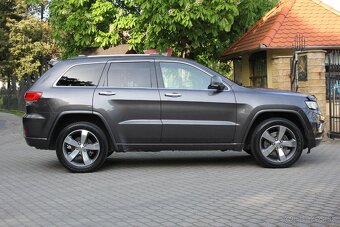 Jeep grand cherokee 3,0 crd overland 4x4 aj výmena - 8