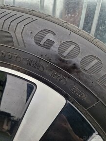 Goodyear 205/60 R16 + Volkswagen 5x100 R16 - 8