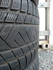 275/45R21 + 315/40R21 Zimné Pirelli Scorpion - 8