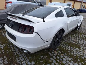 Ford Mustang 5.0 GT/CS CALIFORNIA SPECJAL 2013 - 8