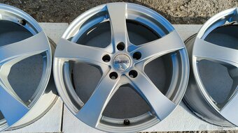 Alu disky Dezent 5x114,3 R17 Mazda - 8