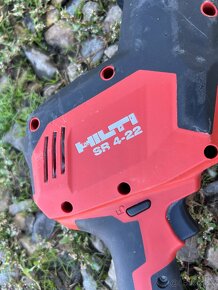 Hilti Nuron SR 4-22 jednoručná chvostová píla - 8