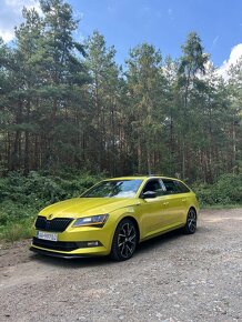 Škoda Superb 3 Sportline Dragon skin - 8