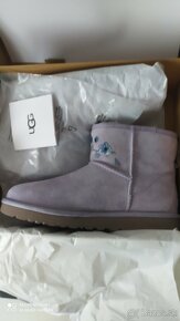 Čižmy UGG Classic Mini - 8