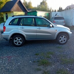 Toyota RAV4 2,0 85Kw, 4x4, r.v. 2002 - 8