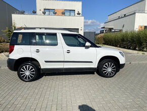 ŠKODA YETI 2.0TDI 4x4 103KW EXPERIENCE DSG COMMON-RAIL TAŽNÉ - 8