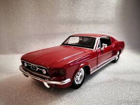 Predám Ford Mustang 1967, 1:24, Maisto - 8