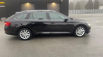 Škoda Superb Combi 2.0TDi DSG - 8