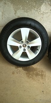 215 55 ZR 16 99W KUMHO+ALU DISKY 5x112 R16 skoda - 8