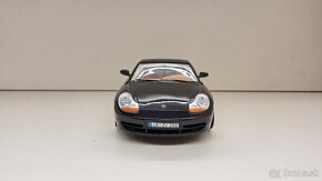 1:18 PORSCHE 911 997 - 8