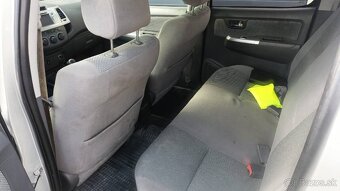 TOYOTA HILUX 2012 - NA PREDAJ / NA SPLÁTKY - 8