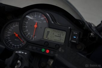 Honda VTR 1000 - 8