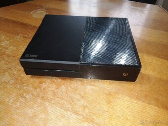 Xbox One 1Tb - 8