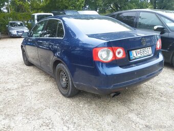 VW Jetta 1.9TDi - 8