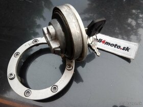 Honda cbr 929 KN vzduchový filter - 8