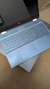 HP Spectre x360 15.6 palcová dotyková obrazovka, i7,16GB RAM - 8